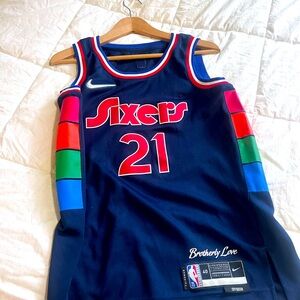 Joel Embiid city connect jersey size men’s small 40